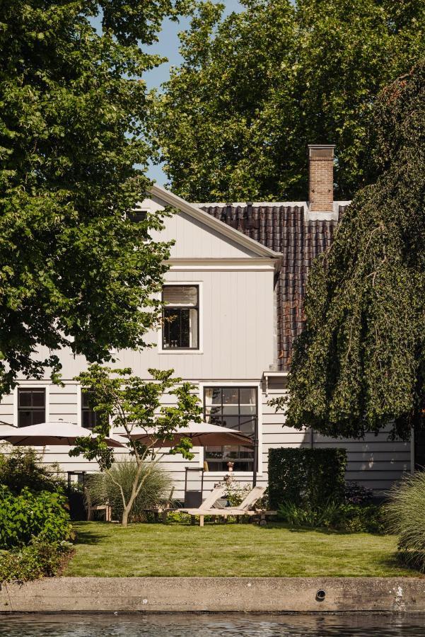 Inn On The Lake Broek in Waterland Exterior photo