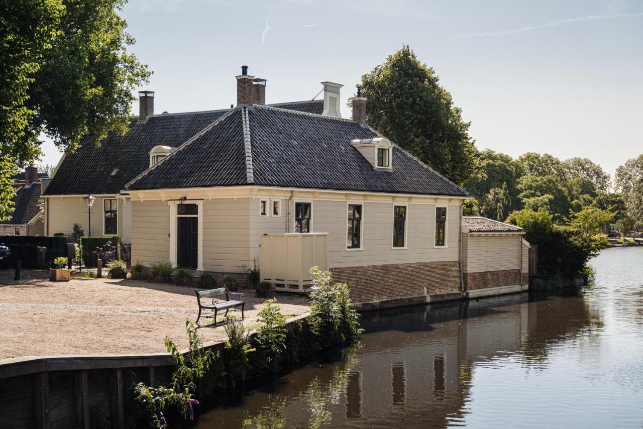 Inn On The Lake Broek in Waterland Exterior photo