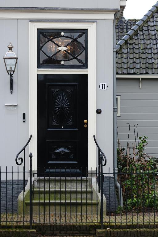 Inn On The Lake Broek in Waterland Exterior photo